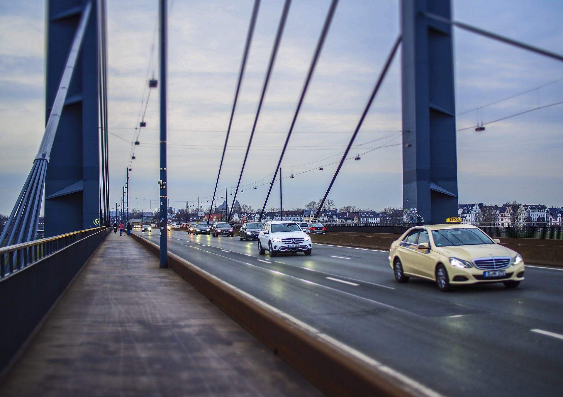 bridge-gd7512fc53_1920 bridge-gd