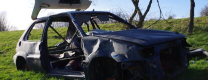car-vehicle-abandoned-destroyed-bumper-london-902538-pxhere.com