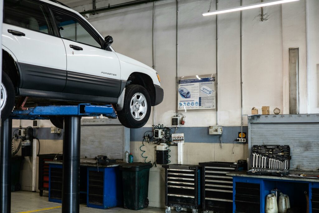 white-car-for-maintenance